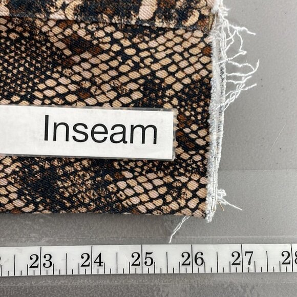 Free People We The Free Jeans NWT Two Faced Snake Skin Pockets Brown Size 24 - Picture 13 of 13